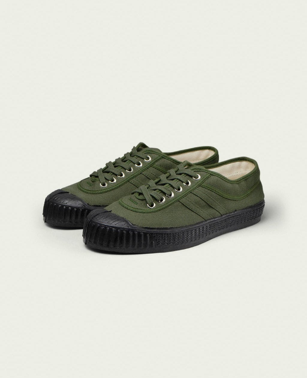 INN-STANT(インスタント) カーキ キャンバススニーカー / #814