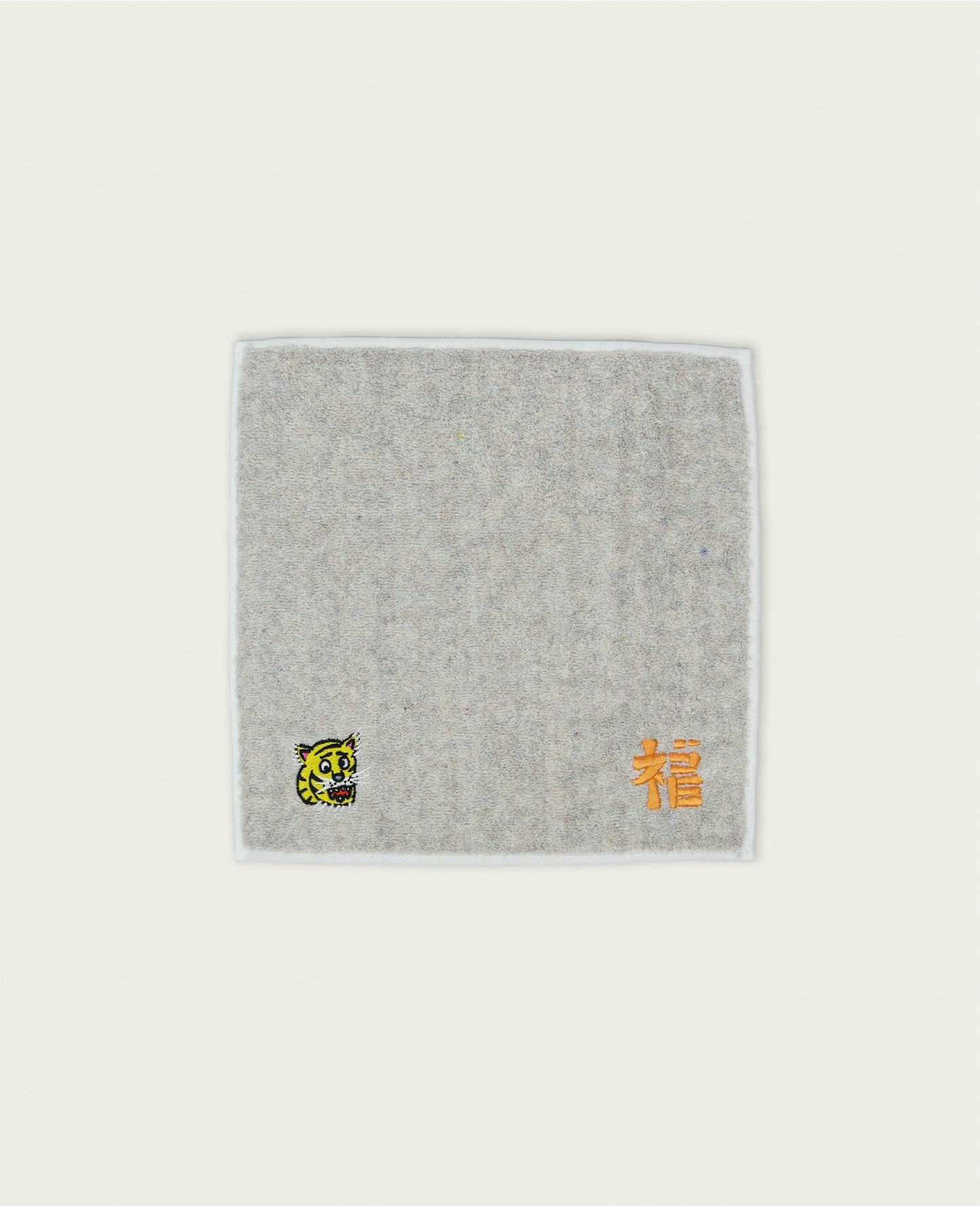 リサイクル糸使用 タオルハンカチ 虎×福 light gray