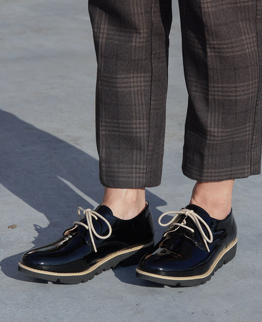 materi(マテリ) ブラックレザーシューズ