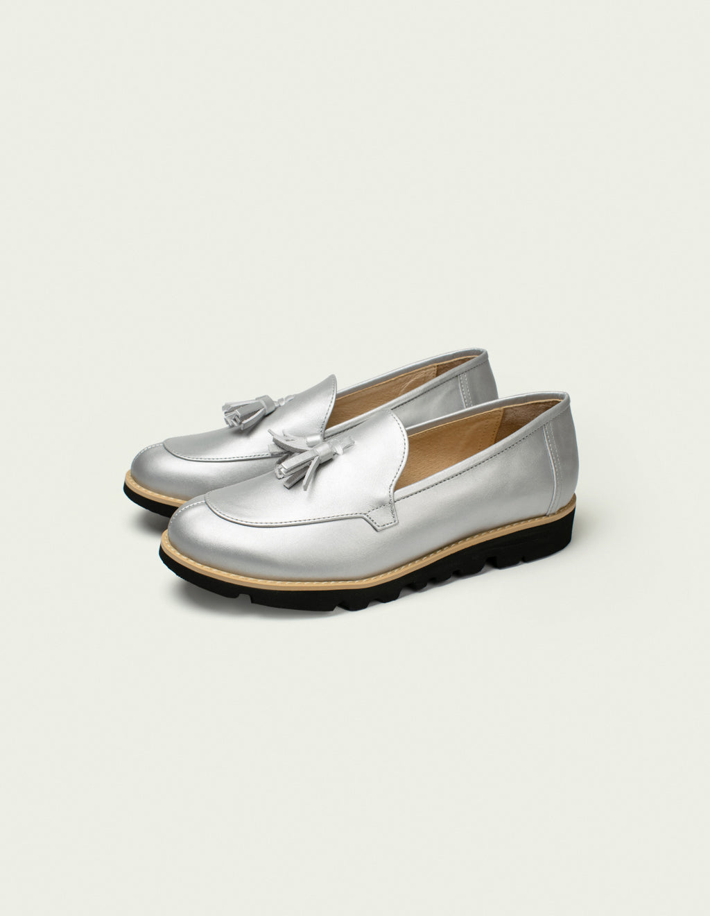 【 materi 】 a-02 | Leather Shoes | Silver